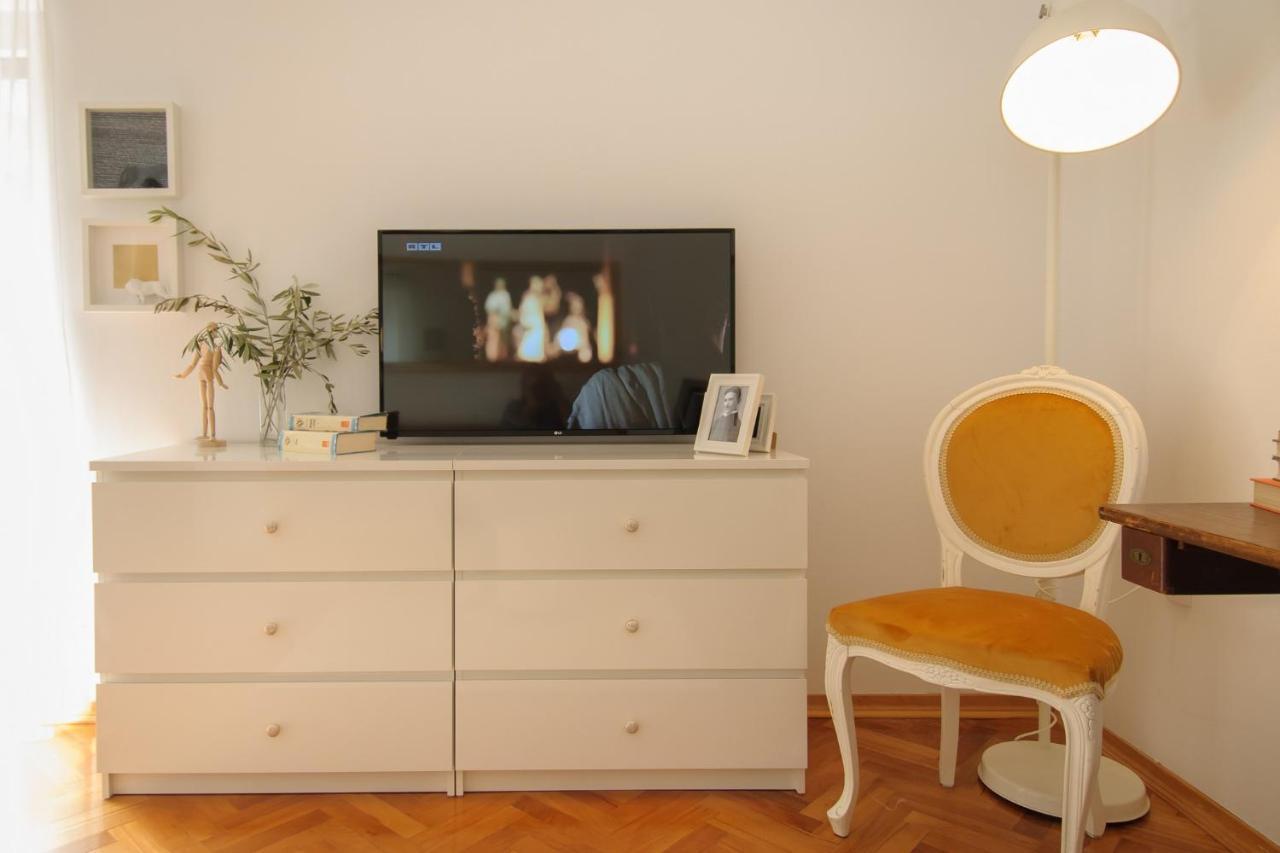 Julie City Centre Porec Apartment Экстерьер фото